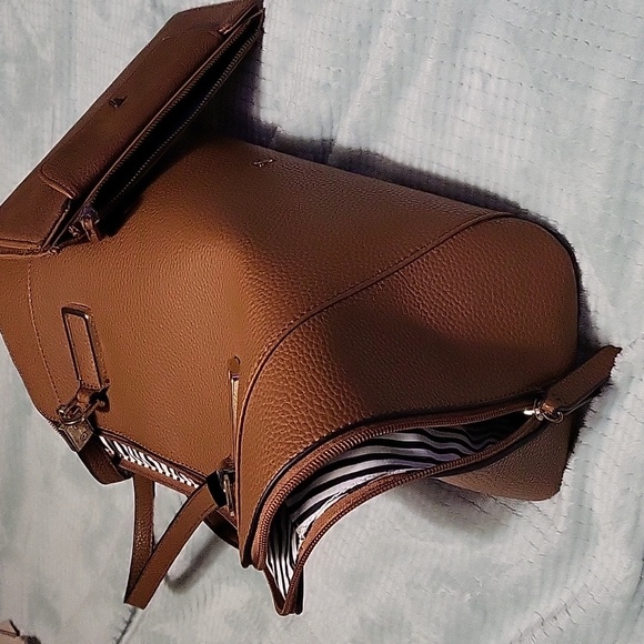 Purse - Picture 14 of 16